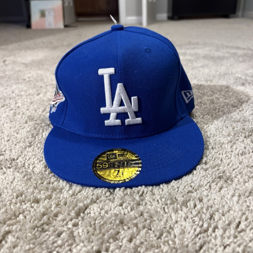 New Era Los Angeles Dodgers 1988 World Series Fitted 7 1/2 Floral Brim